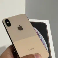 آیفون xs