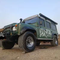 پاژن شش سیلندر استیشن ، لندرور