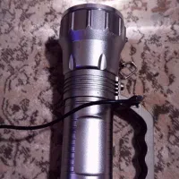 چراغ قوه شارژی