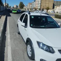 یک دستگاه خودرو کوییک 401کم کار وتمیز