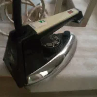 اتو برقی قدیمی