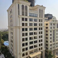 ۲۰۰ متر فرمانیه شرقی/ کلید نخورده