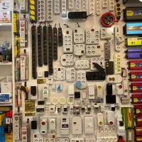 فروش انواع محافظ برق یخچال/ تلویزیون/ کامپیوتر