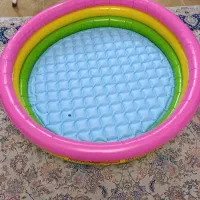 استخر بادی اکبند با کارتون