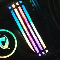 یه اسلات رم ۱۶ گیگ ddr4 3200