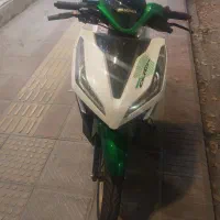 کلیک ۱۸۰ مدل ۴۰۲ صفر