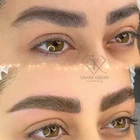 روشن سازی ابرو تیره در یک جلسه