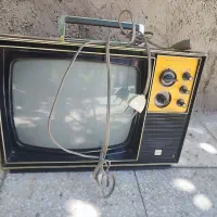 تلویزیون رنگی و سیاه و سفید اصل ژاپن|تلویزیون و پروژکتور|قزوین, |دیوار