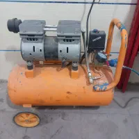 پمپ باد ۲۵ لیتری با منگنه