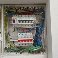 برقکار سیم کشی اتصالی برق کل مشهد|خدمات پیشه و مهارت|مشهد, چهارچشمه|دیوار