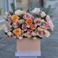 باکس گل بهارک کد ۱۶۷۲ گلاریس