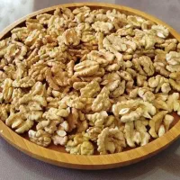 دو نفر نیروی جوان آقا
