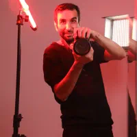 فیلمبردار / تیزر / تدوین /عکاس / کلیپ