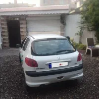 پژو 206 تیپ 5 سفید صدفی مدل 94 تک مالک|خودرو سواری و وانت|کوچصفهان, |دیوار