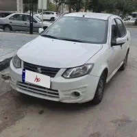 ساینا ۹۶ سالم و کم کار