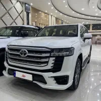 لندکروز مدل ۲۰۲۴ پلاک گذر ( اتو کردبچه )