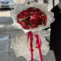 گل رز طبیعی شاخه ای با تزیینات و مدل های روز|گل و گیاه طبیعی|تهران, عباس‌آباد|دیوار