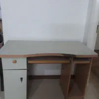 میز کامپیوتر