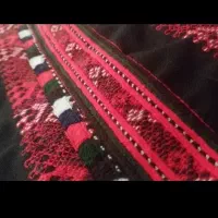 زیح اسیتن قسطی|لباس|سراوان, |دیوار