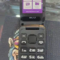 گوشی تاشو BLU کلیدی