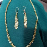 طلای سالم ۱۵۰ بالای تابلو