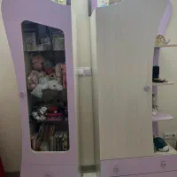 کمد دوقلو زیبا به همراه تخت خواب یکنفره نوجوان|تخت و سرویس خواب|اصفهان, باغ دریاچه|دیوار