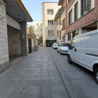 ۳۵۰ متر ،زیر همکف ،جهت انباری|اجارهٔ مغازه و غرفه|تهران, منیریه|دیوار