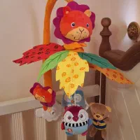 آویزهای تخت کودک