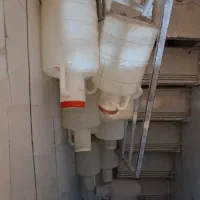 تعدادی دبه خیارشور