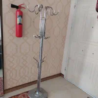 میز قاشق چنگال.جالباسی.صندلی راک .همه ۱۱۰۰۰۰|صندلی و نیمکت|مشهد, عامل|دیوار