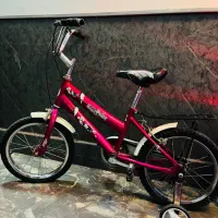 تلوزیون و دوچرخه ۱۶ تمیز