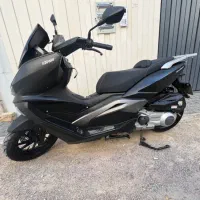 کی وی ویسته ۲۵۰ درحد صفر|موتورسیکلت|شیراز, شهرک امیر کبیر|دیوار