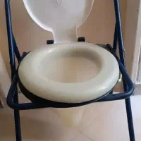 دست شویی فرنگی تمیز تماس با