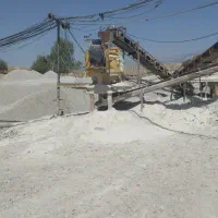 کارگر ساده. راننده لودر