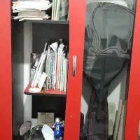 یک عدد کمد جفت درحدنو برای کودک و نوجوان