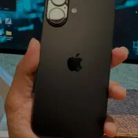 آیفون ۱۶ نرمال