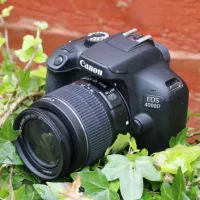 دوربین کنون D4000