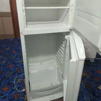 یک عدد یخچال با یک عدد لباس شویی