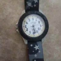 ساعت QQ بچه گانه