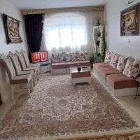 ۵۲متر نزدیک متروکمیل طبقه دوم