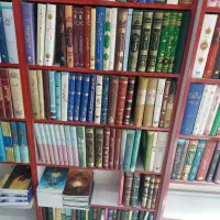 کتابها با تخفیف خوب بفروش میرسه