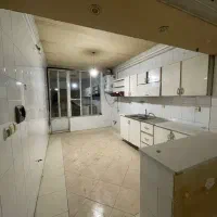 واحد آپارتمان طبقه اول حاضیه خیام ۷۲