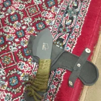 چاقو گزنه