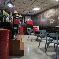 دستیار خانم جهت کافه