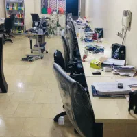 استخدام فروشنده خانم
