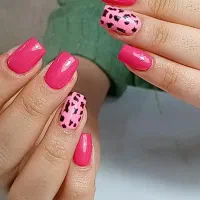 کاشت ناخن فردوسی