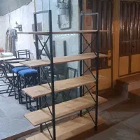 کتابخانه /ویترین/قفسه