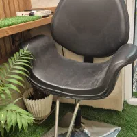 صندلی ارایشگری