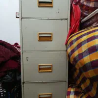 کمد دراور اداری