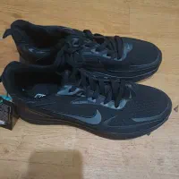کتونی airzoom nike